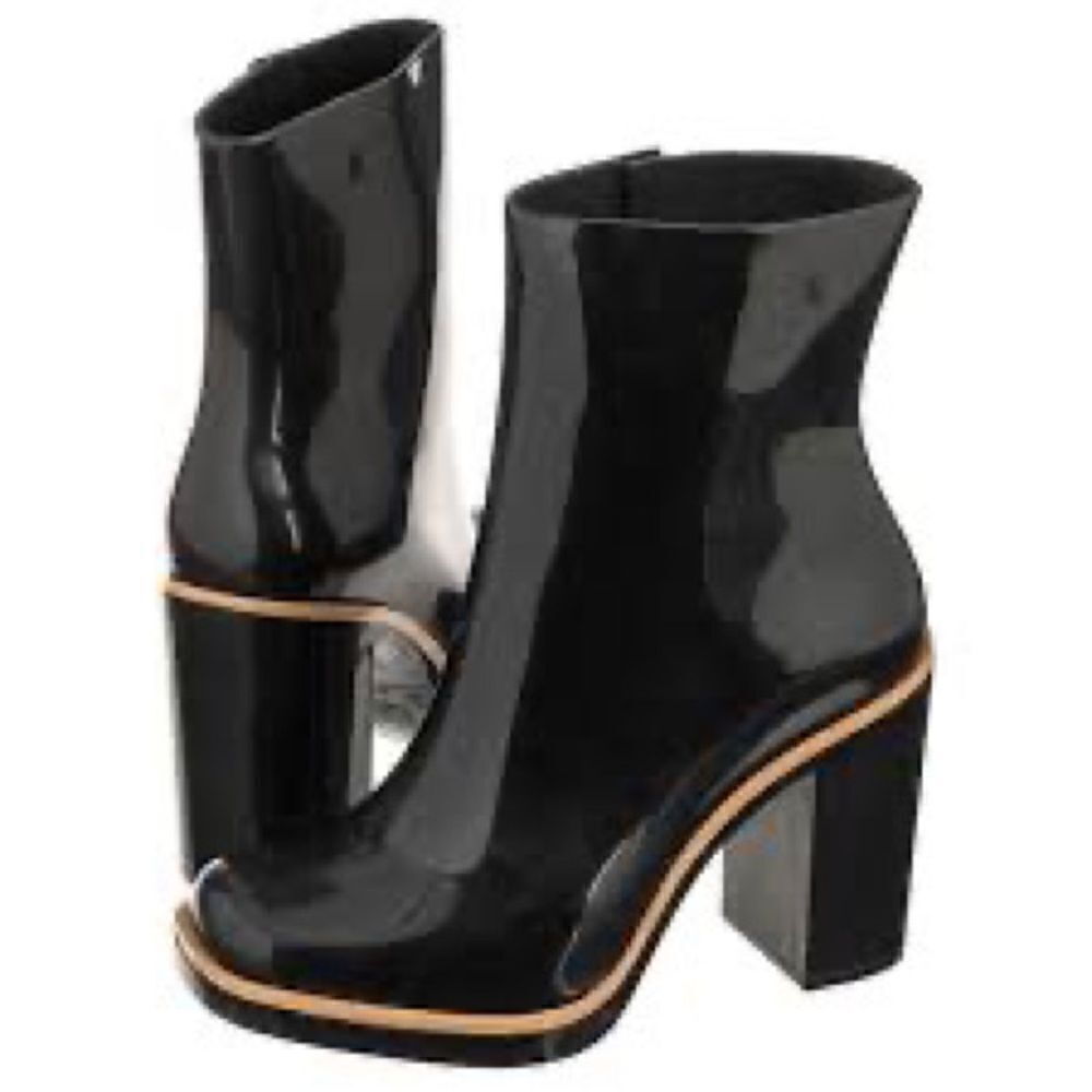 Melissa Wellie Brazilian Stylish Waterproof Rainboots Black & Tan Sz 6 Host Pick